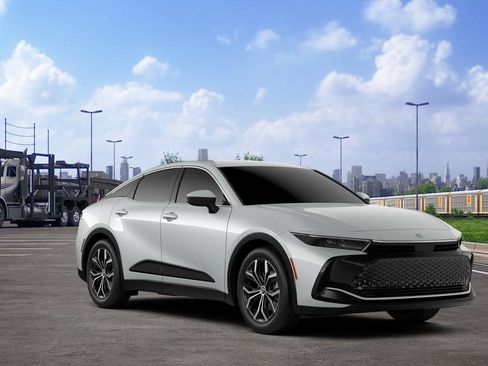 New 2026 Toyota Crown XLE image 15