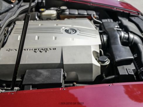 Used 2006 Cadillac XLR RWD image 23