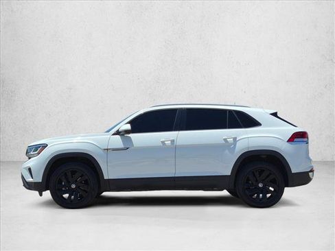 Used 2022 Volkswagen Atlas Cross Sport SE FWD image 9
