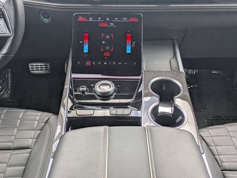 Used 2025 Cadillac Escalade V AWD/4WD image 21