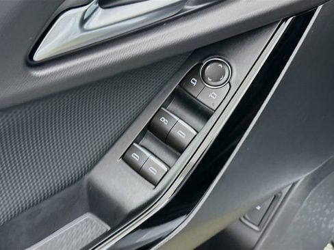 New 2026 Chevrolet Equinox RS image 20