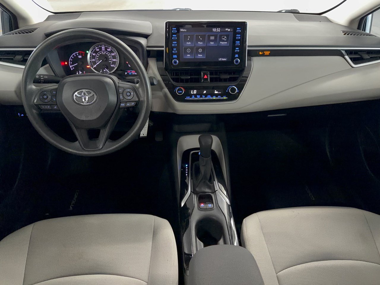 Used 2020 Toyota Corolla LE FWD image 17