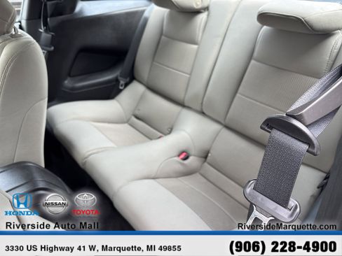 Used 2013 Ford Mustang Coupe image 23