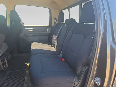 Used 2019 RAM 1500 Big Horn AWD/4WD image 34