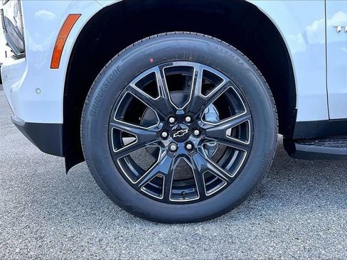 New 2026 Chevrolet Tahoe LT w/ Comfort Package AWD/4WD image 7