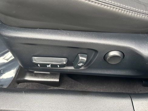 Used 2017 Lexus IS 300 AWD w/ Navigation System Package image 15