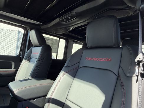 New 2026 Jeep Wrangler Unlimited Rubicon image 21