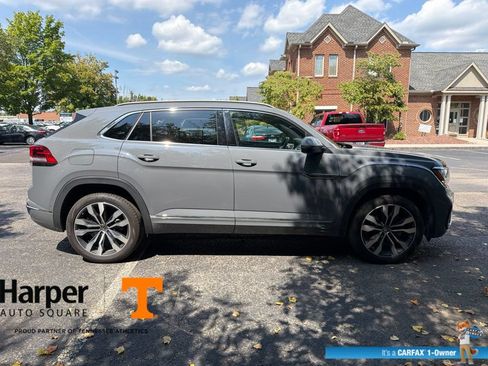 Used 2021 Volkswagen Atlas Cross Sport SEL Premium R-Line AWD/4WD image 6
