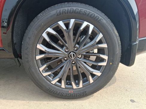 New 2026 Nissan Rogue Platinum AWD/4WD image 33