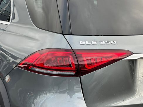 Used 2020 Mercedes-Benz GLE 350 4MATIC w/ Premium Package image 25