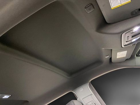 Certified 2025 GMC Sierra 1500 SLT w/ SLT Premium Plus Package image 28