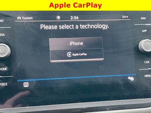 Used 2024 Volkswagen Tiguan SEL R-Line image 12