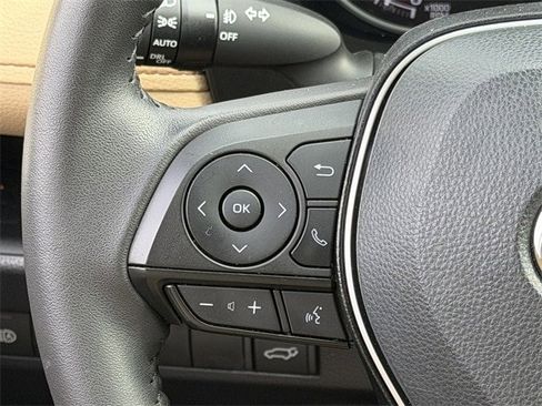 Used 2025 Toyota RAV4 XLE Premium image 14