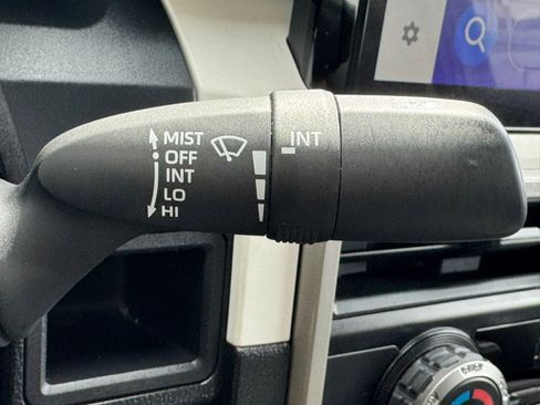 Used 2024 Toyota Tacoma TRD Off-Road image 16