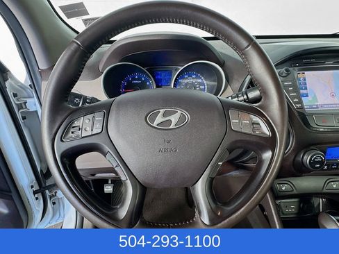 Used 2015 Hyundai Tucson Limited w/ Option Group 03 FWD image 12