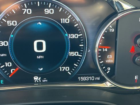 Used 2017 GMC Acadia Denali w/ Technology Package AWD/4WD image 18