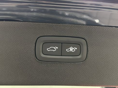 New 2026 Volvo XC90 T8 Ultra w/ Protection Package Premier AWD/4WD image 31