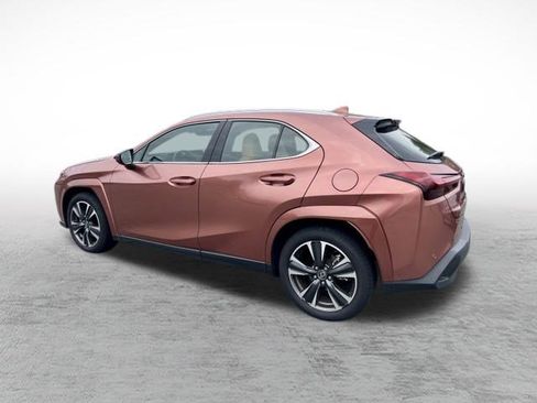 Used 2025 Lexus UX 300h AWD image 5