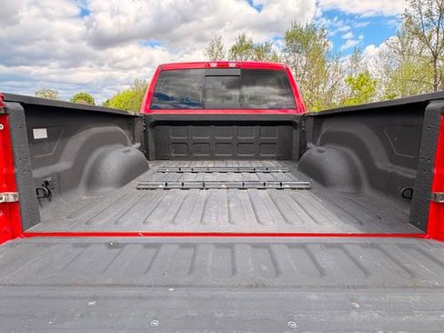 Used 2016 RAM 2500 Laramie w/ Convenience Group AWD/4WD image 7