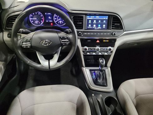 Used 2020 Hyundai Elantra Value Edition w/ Cargo Package (C1) FWD image 22