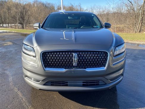 Used 2023 Lincoln Nautilus Reserve w/ Monochromatic Package image 8