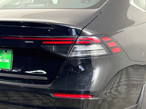 Used 2023 Honda Accord EX image 34