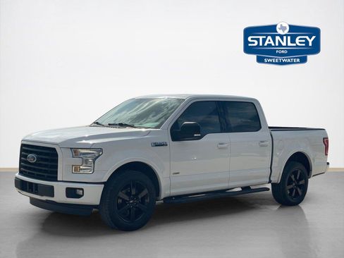 Used 2016 Ford F150 XLT w/ Equipment Group 302A Luxury RWD image 3