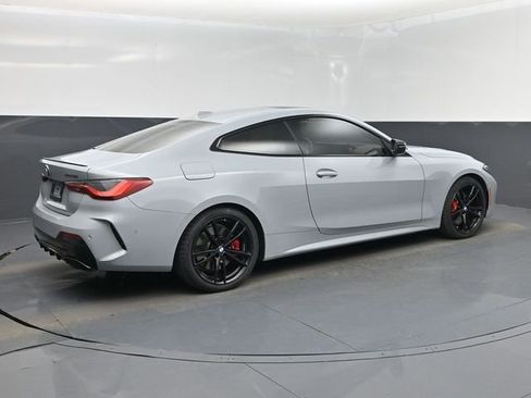 Used 2024 BMW M440i Coupe w/ Premium Package RWD image 3