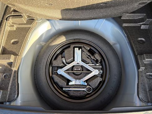 Certified 2025 Subaru Forester AWD/4WD image 29