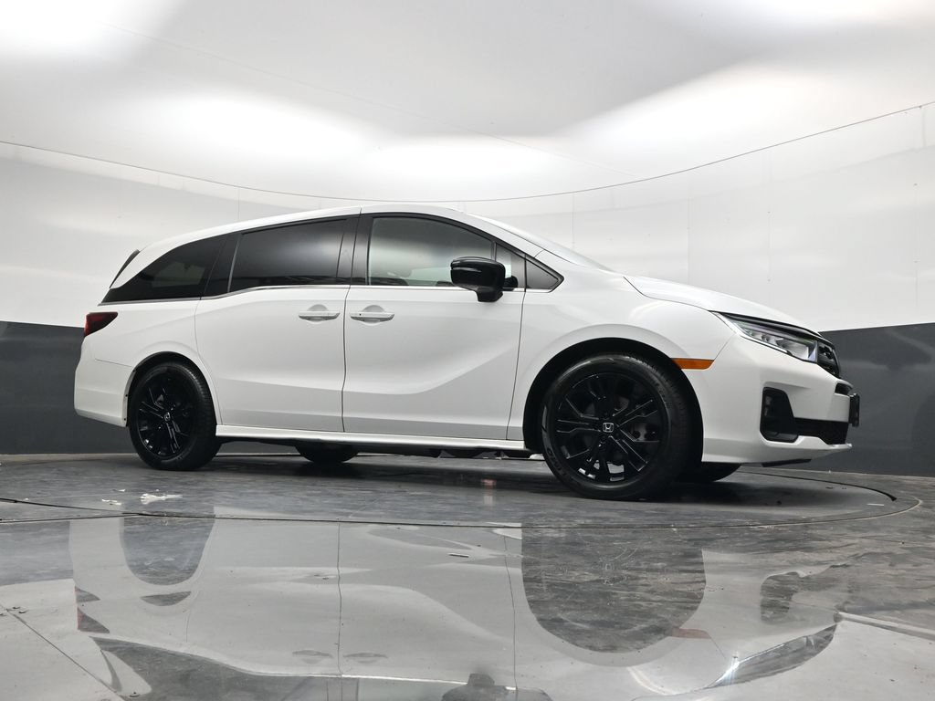 Used 2025 Honda Odyssey Sport-L image 32