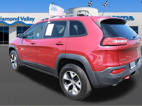 Used 2014 Jeep Cherokee Trailhawk w/ Technology Group AWD/4WD image 4