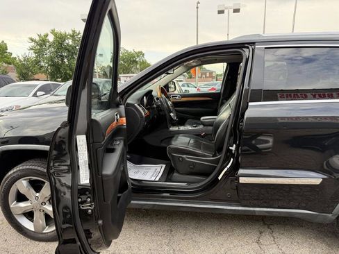 Used 2012 Jeep Grand Cherokee Overland AWD/4WD image 11
