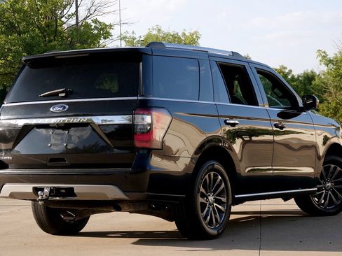 Used 2020 Ford Expedition Limited image 3