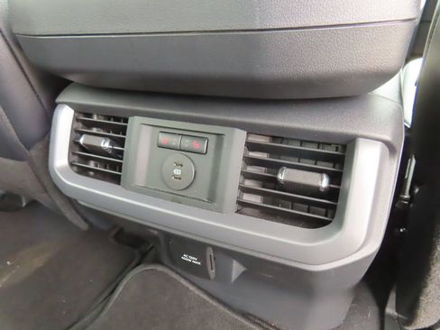 Used 2026 Ford F150 Lariat w/ Equipment Group 502A High AWD/4WD image 35