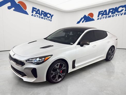 Used 2018 Kia Stinger GT2 RWD image 1
