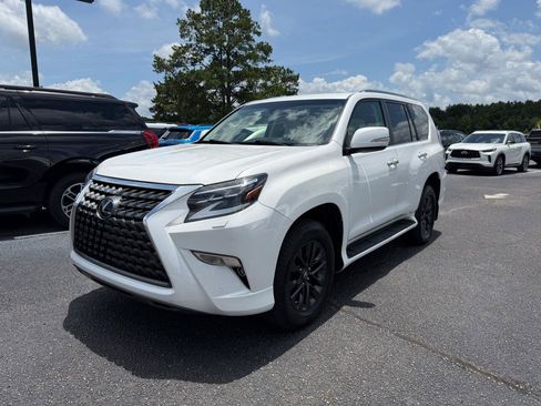 Used 2020 Lexus GX 460 Premium w/ Premium Package AWD/4WD image 2