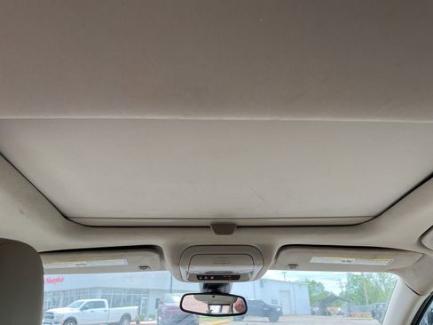 Used 2017 GMC Acadia Denali w/ Technology Package image 27