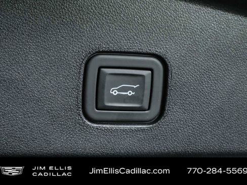 Used 2024 Cadillac Lyriq Sport RWD image 32
