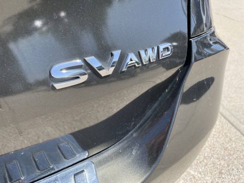 Used 2017 Nissan Rogue SV AWD/4WD image 47
