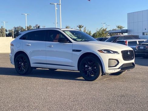 New 2025 Jaguar F-PACE R-Dynamic S image 4