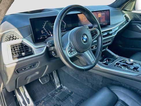 Used 2024 BMW X7 xDrive40i w/ Executive Package AWD/4WD image 9