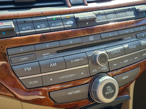 Used 2010 Honda Accord EX-L image 33