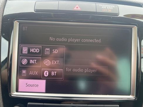 Used 2014 Volkswagen Touareg VR6 AWD/4WD image 28
