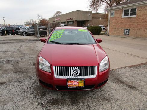 Used 2009 Mercury Milan Premier image 2