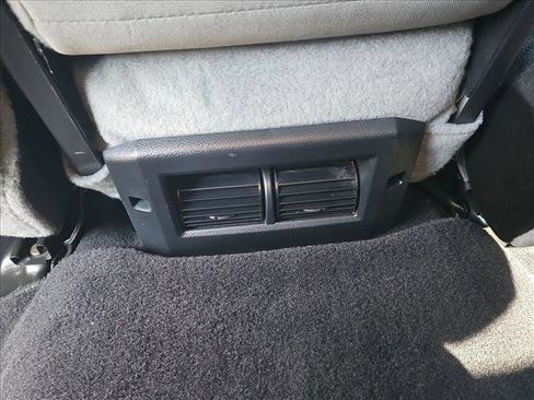 Used 2018 RAM 2500 Tradesman w/ Chrome Appearance Group image 16