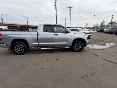 Used 2015 Toyota Tundra SR image 21