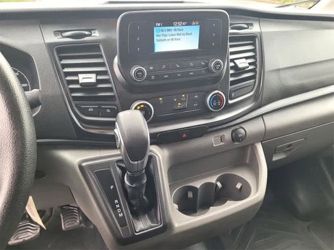 Used 2023 Ford Transit 250 Medium Roof image 19