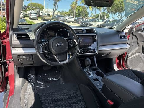 Used 2019 Subaru Outback 2.5i Premium AWD/4WD image 35