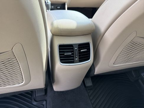 Used 2018 Hyundai Tucson Limited w/ Ultimate Package 02 AWD/4WD image 11