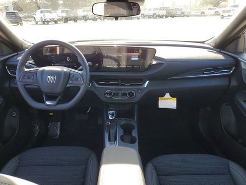 New 2026 Buick Envista Preferred FWD image 11